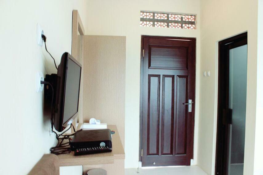 וונוסובו Amerta Giri Guest House מראה חיצוני תמונה