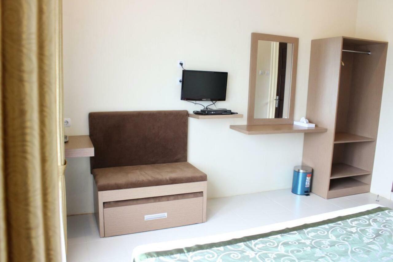 וונוסובו Amerta Giri Guest House מראה חיצוני תמונה